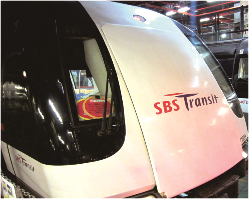 新加坡地鐵逃生門梯